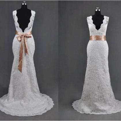 V Neck White Lace Wedding Dress Sleeveless Bow Tie..