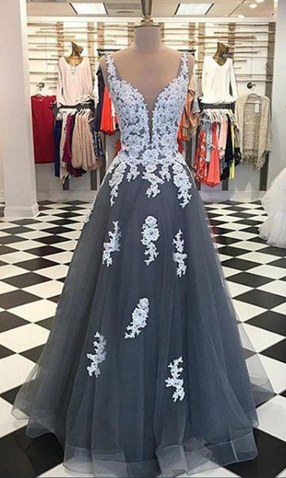 V Neck Long Tulle Grey Prom Dress Lace Appliques Women Party Dress