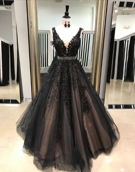 Deep V Neck A-line Tulle Prom Dress Lace Appliques Women Evening Dress 2019